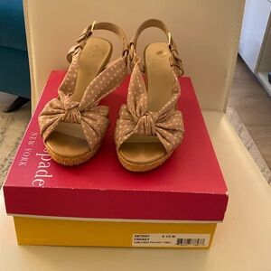 Kate Spade Camel polka dot wedges